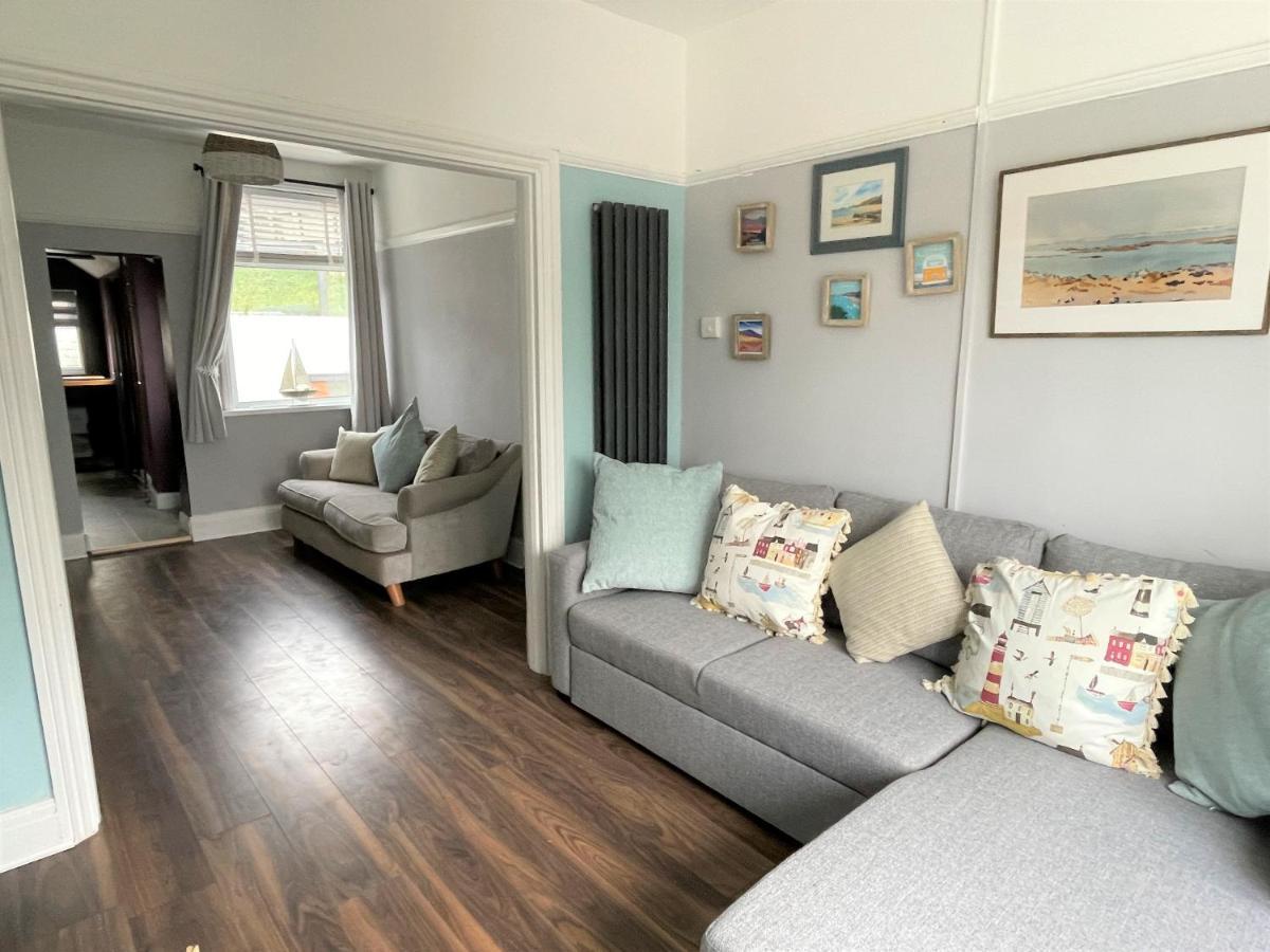 Coastal Cwtch Villa Милфорд Хейвън Екстериор снимка
